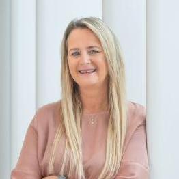 CFO Lynne Gilder
